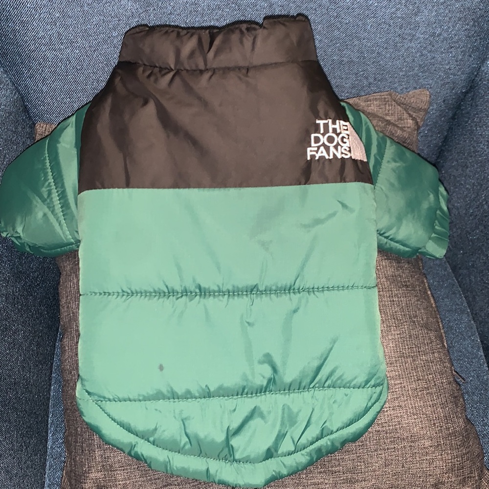 🔵 Tha Dog Fans dog jacket